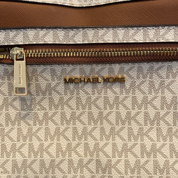 Michael Kors Crossbody Bag Signature MK Logo with Brown Leather Trim - Picture 3 of 10
